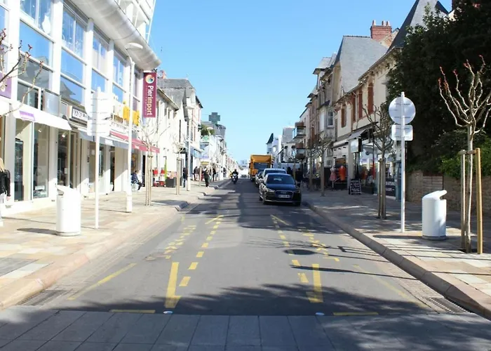 Rénové Lumineux Proche Et Marché, 4 Couchages, Balcon, - Fr-1-245-46 Appartamento