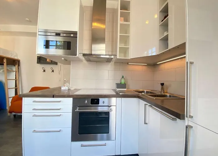 Rénové Lumineux Proche Et Marché, 4 Couchages, Balcon, - Fr-1-245-46 Appartamento *